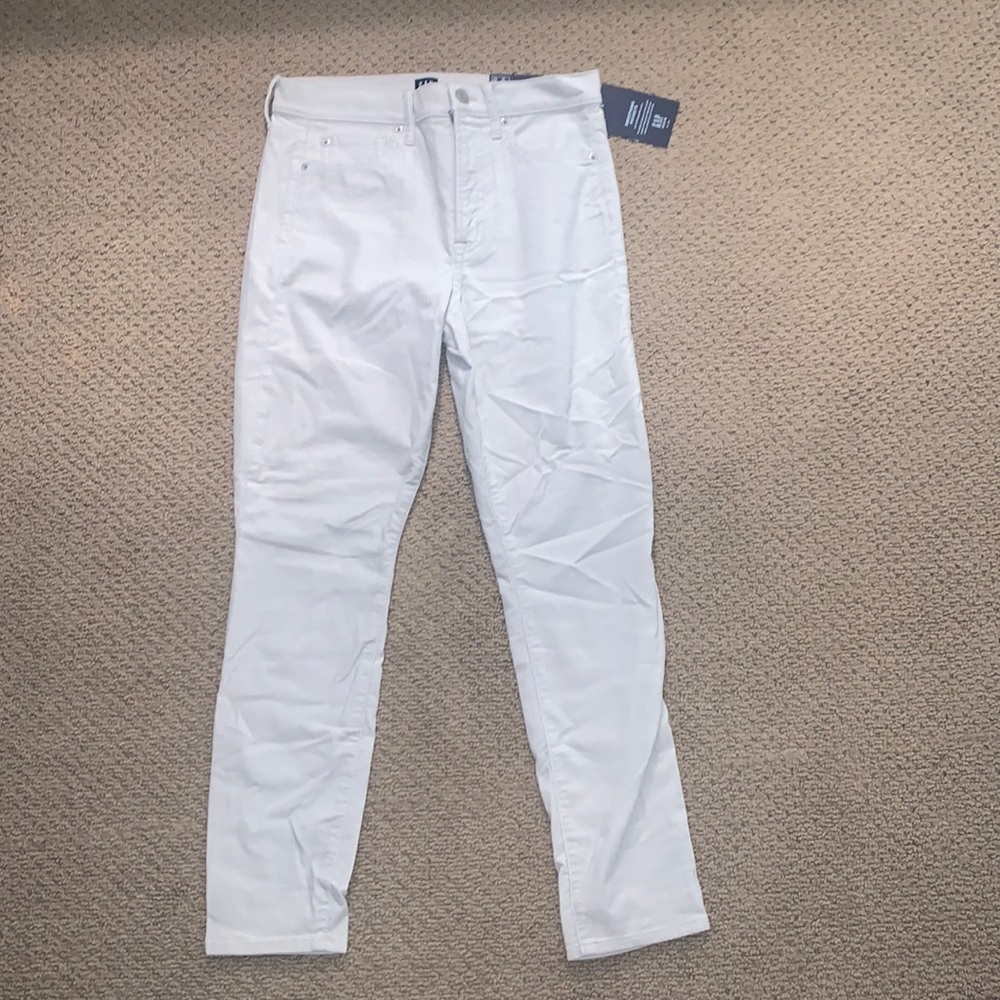 NWT: GAP High Rise Stretch Pants